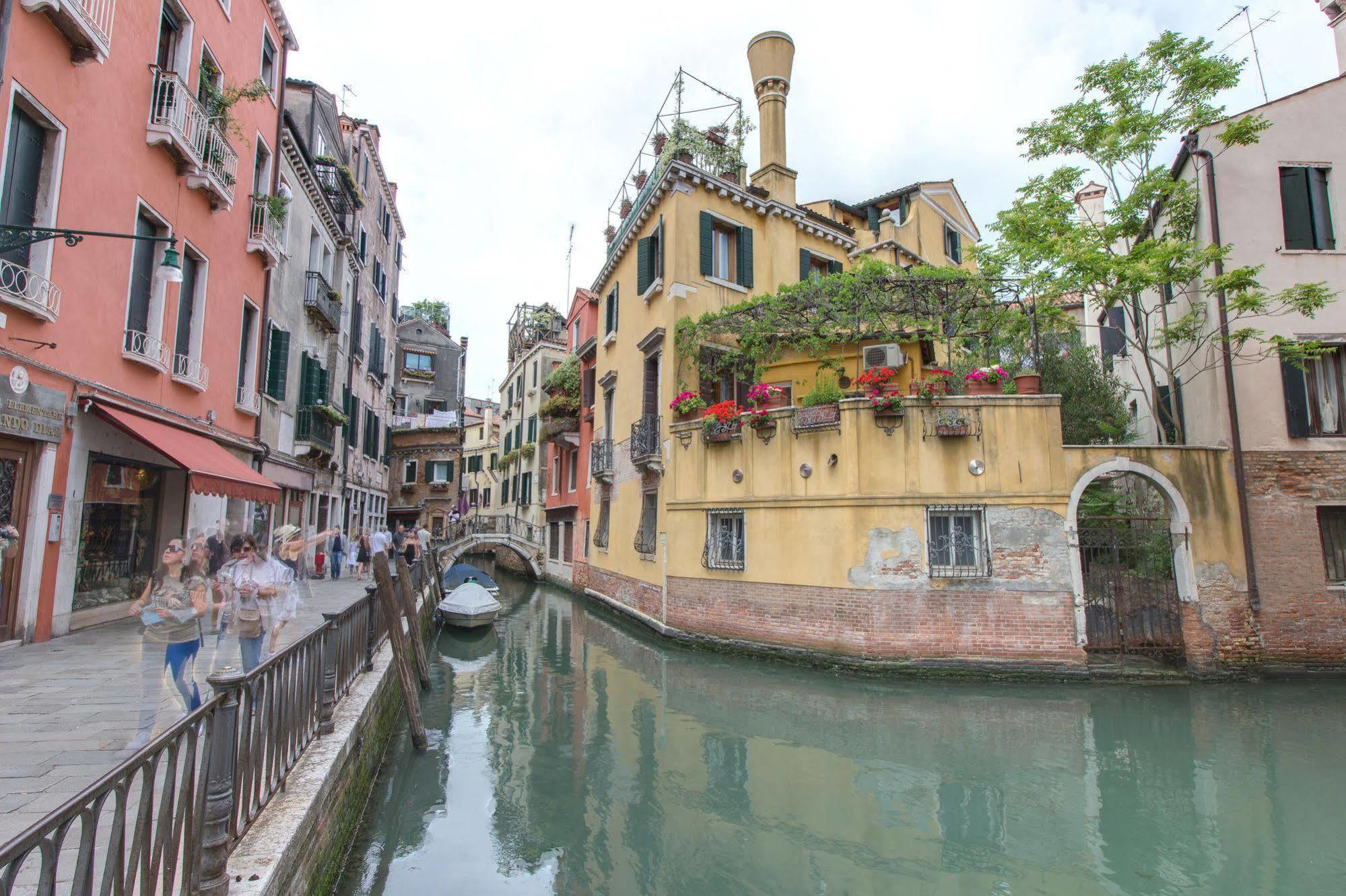 De L'osmarin Suites 3* Venecia
