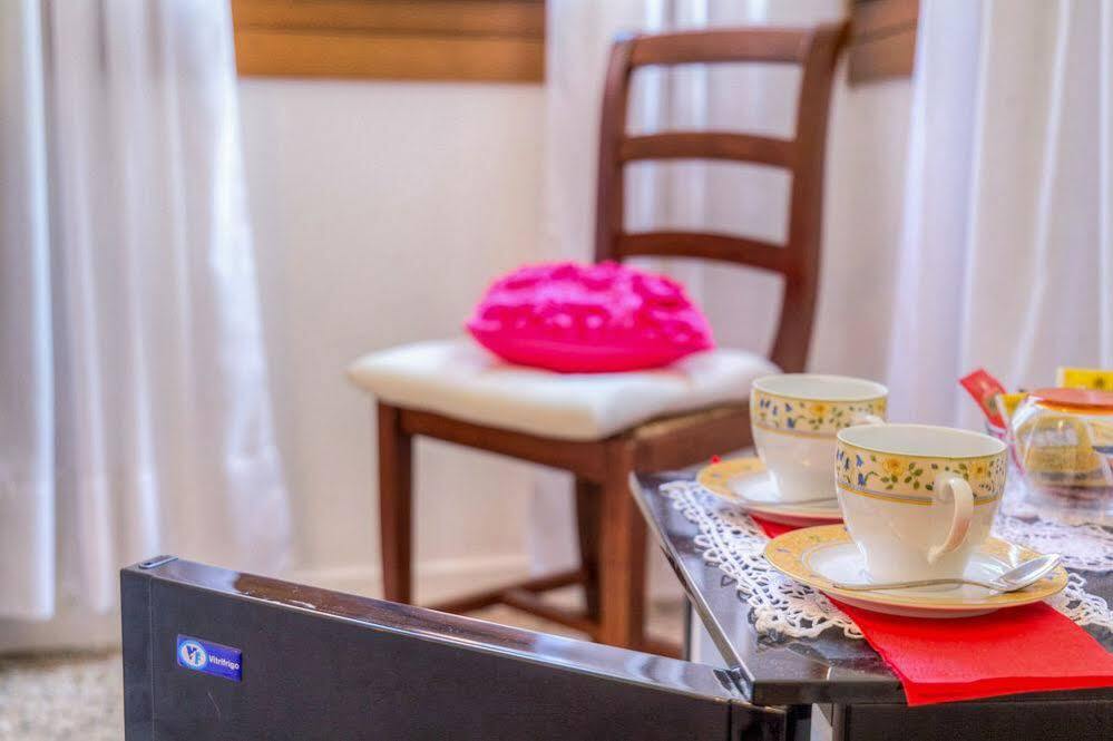 De L'osmarin Suites 3* Venecia